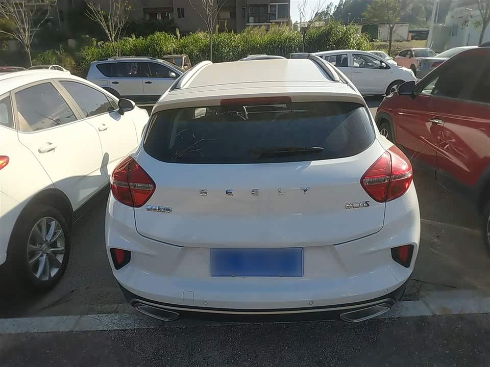 Geely Emgrand GS