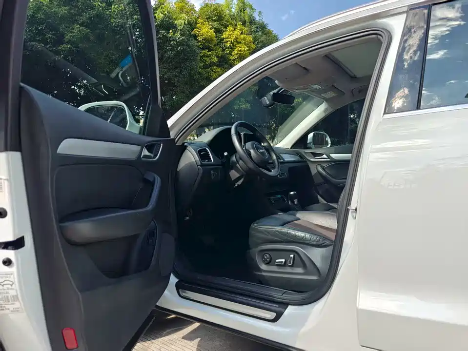 Audi Q3 Audi Q3