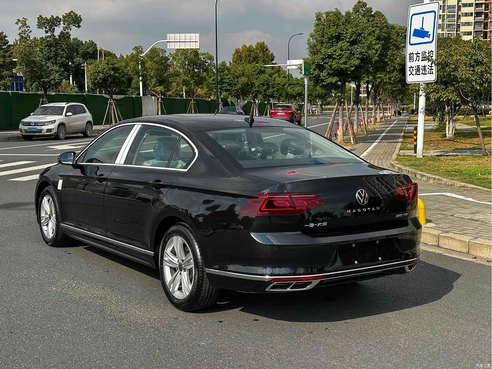 Volkswagen Magotan, 2026 все фото