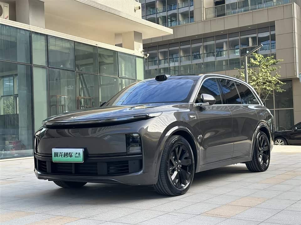 Li Auto Ideal L8