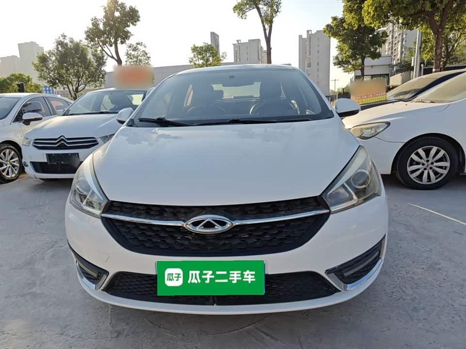 Chery Arrizo 5