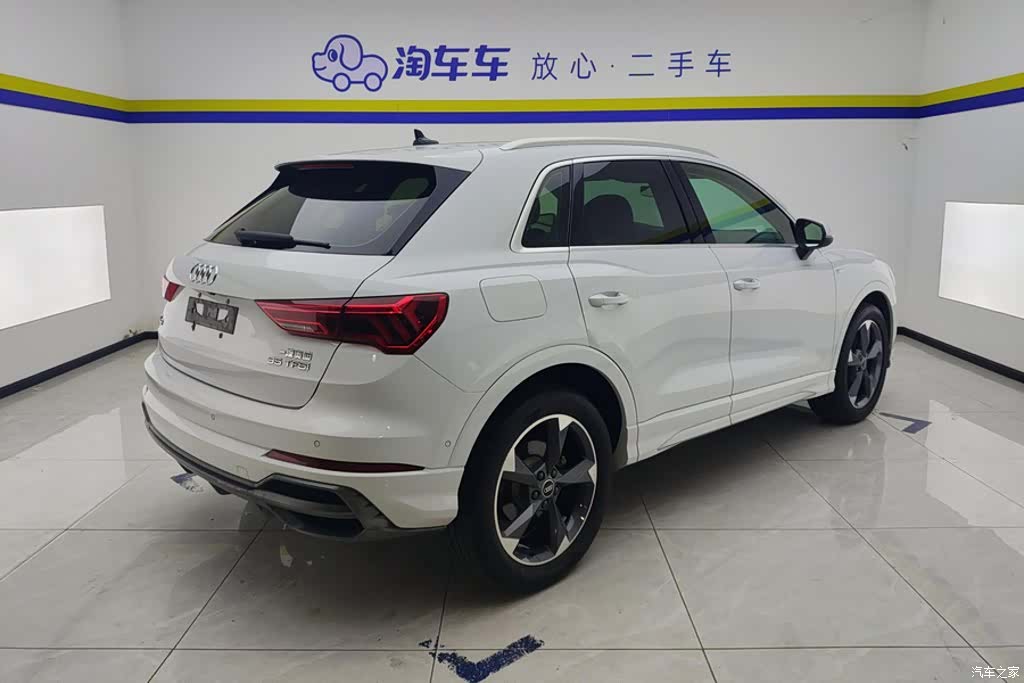 Audi Q3, 2021 3