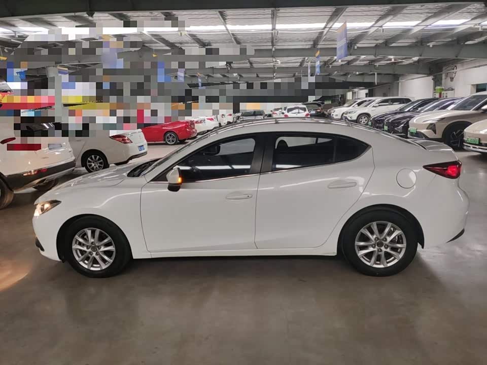 Mazda 3 Angkesaila