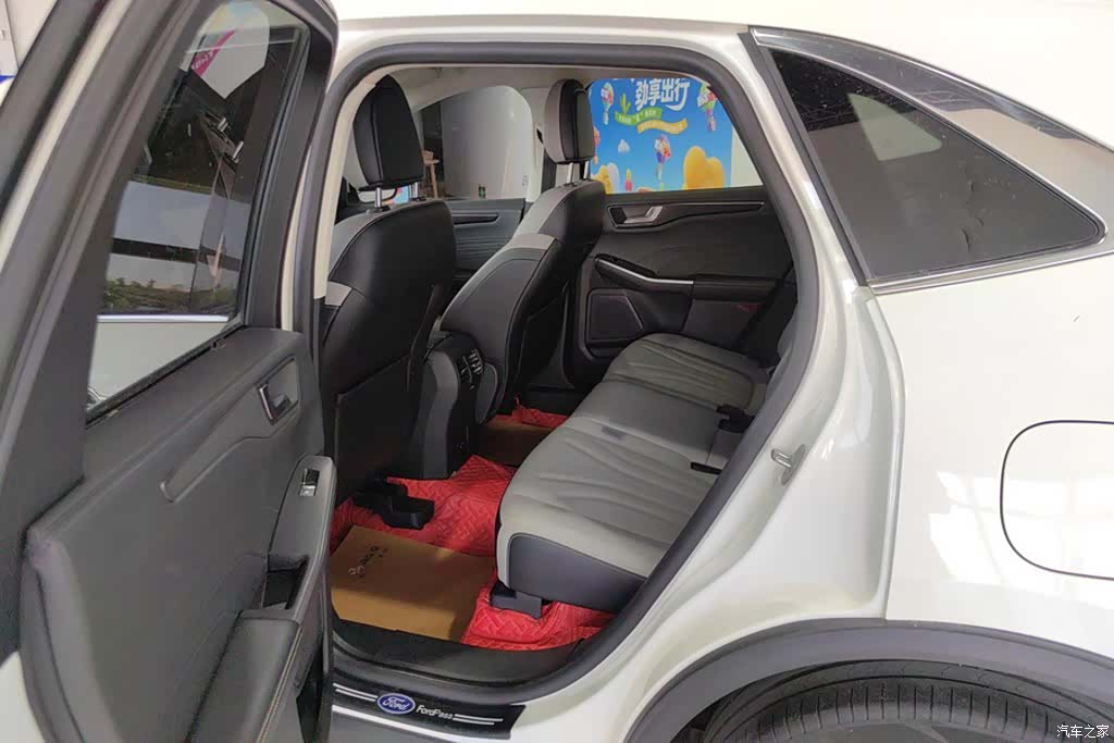 Ford Escape, 2021 11