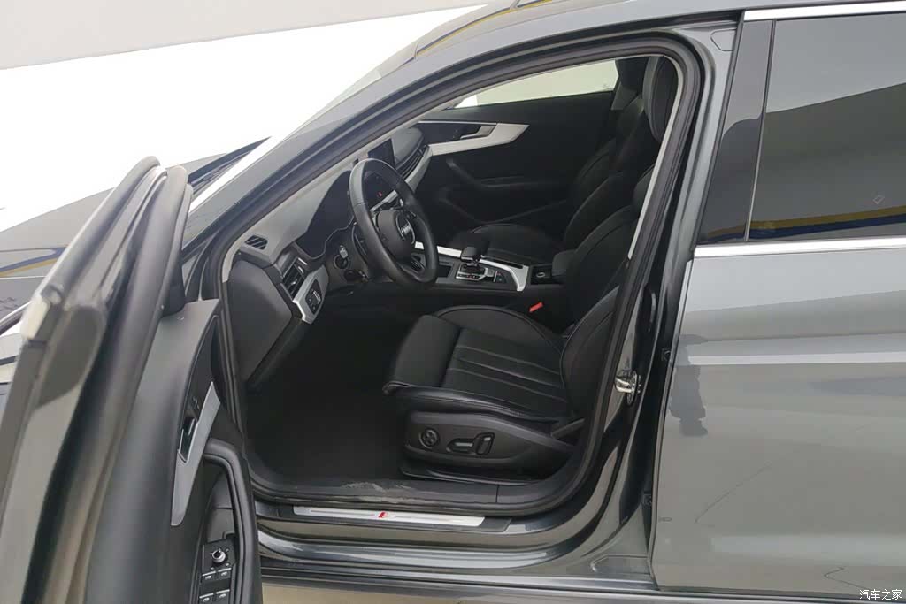 Audi A4L, 2023 9