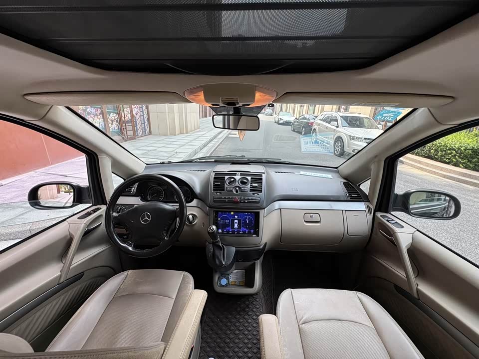 Mercedes-Benz Viano