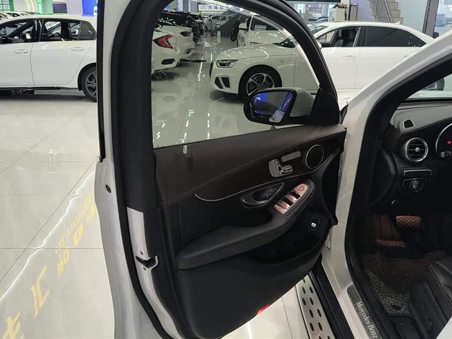 Mercedes-Benz GLC Mercedes-Benz GLC