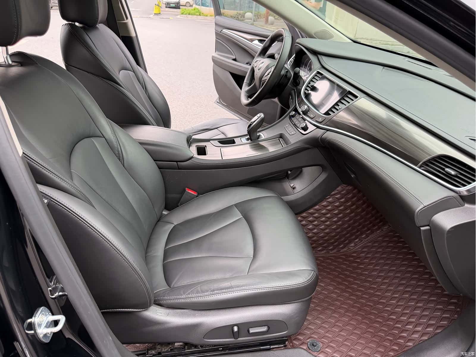 Buick LaCrosse, 2021 12