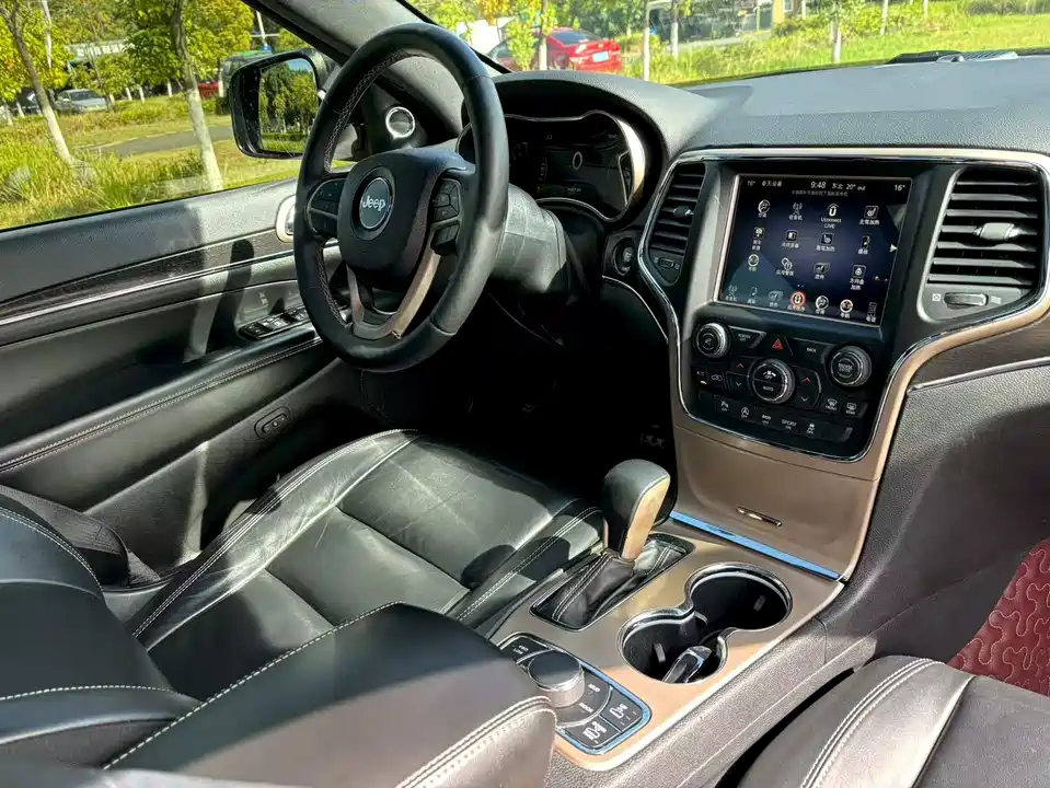Jeep Grand Cherokee Jeep Grand Cherokee