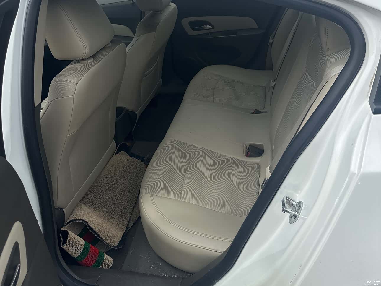 Chevrolet SE, 2015 4