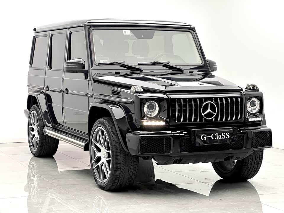 Mercedes-Benz G-class