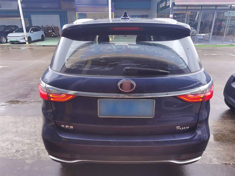 BYD Song MAX BYD Song MAX