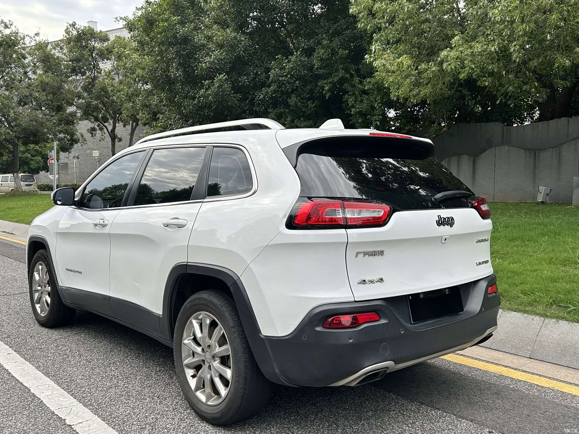 Jeep Cherokee, 2016 7