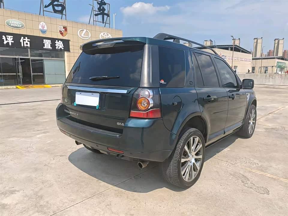 Land Rover Freelander 2