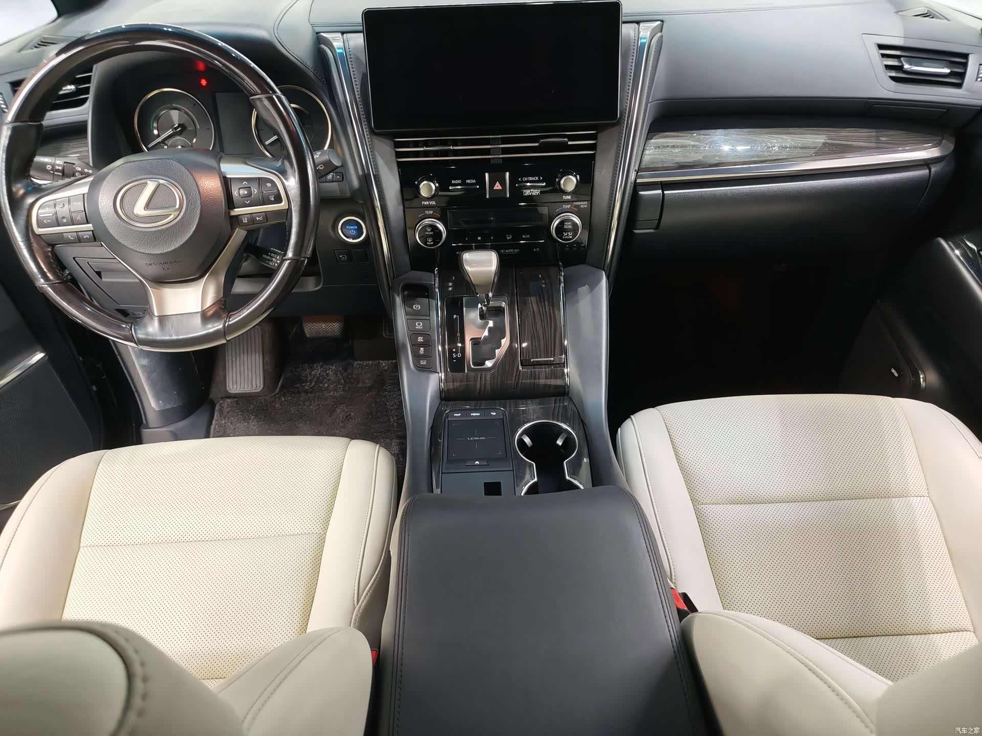 Lexus LM, 2021 10