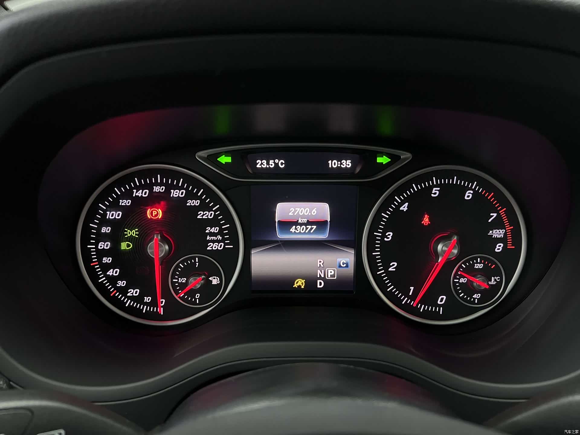 Mercedes-Benz B-Class, 2018 22