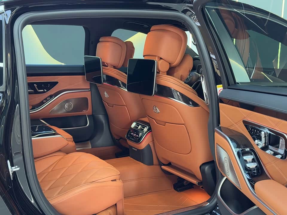 Mercedes-Benz Maybach S-class