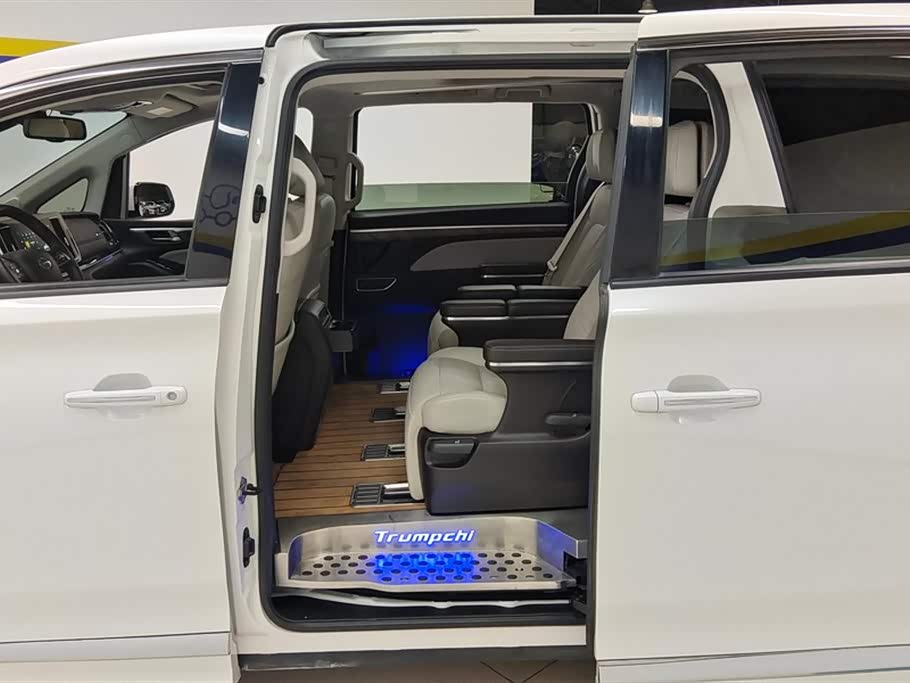 Trumpchi Trumpchi M8