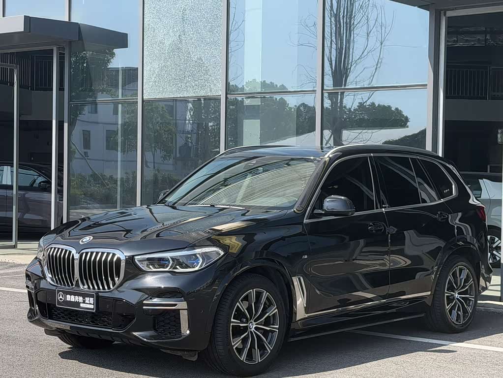 BMW X5 2022 xDrive40i M Sport