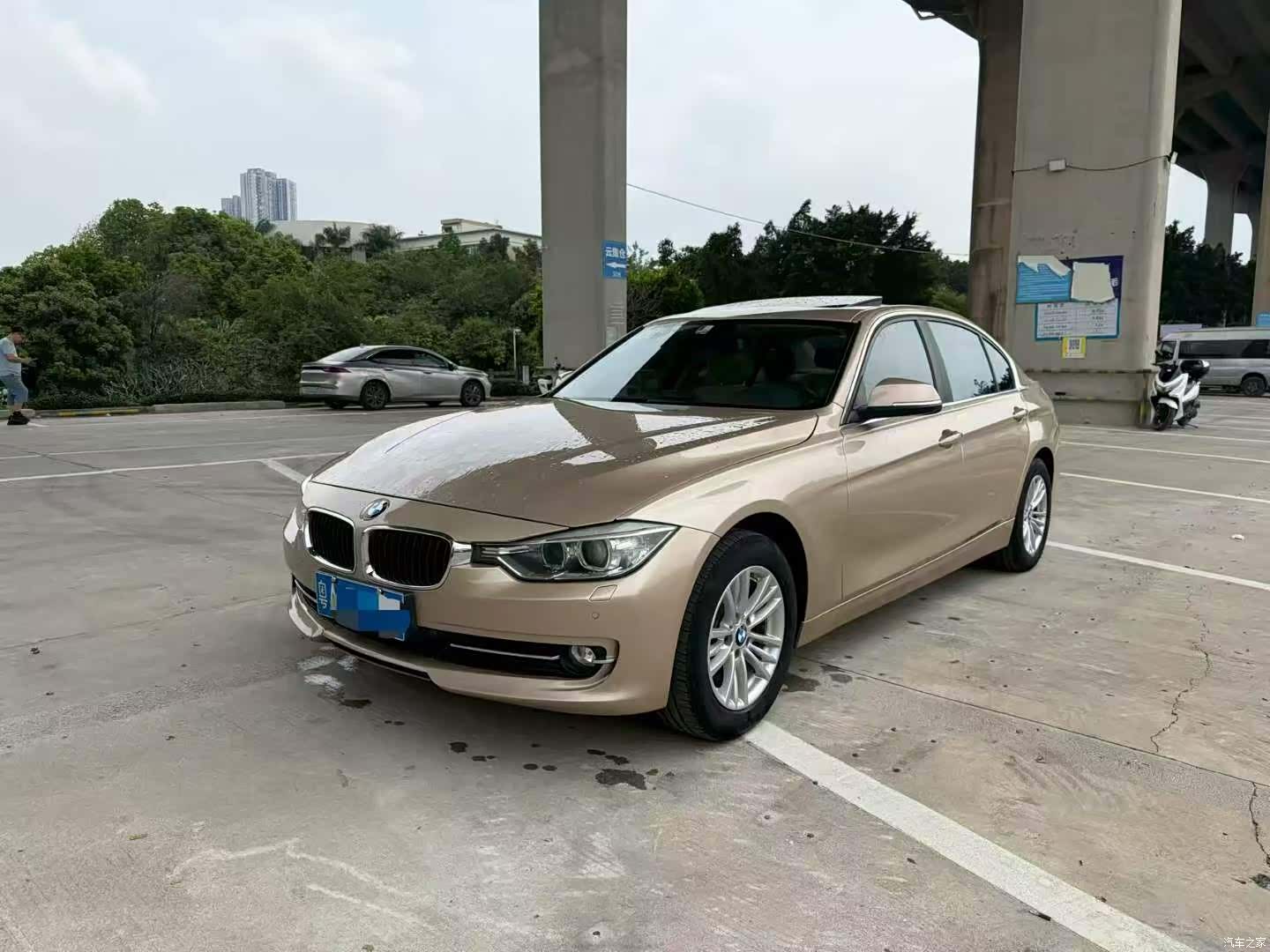 BMW 3 Series, 2012 1