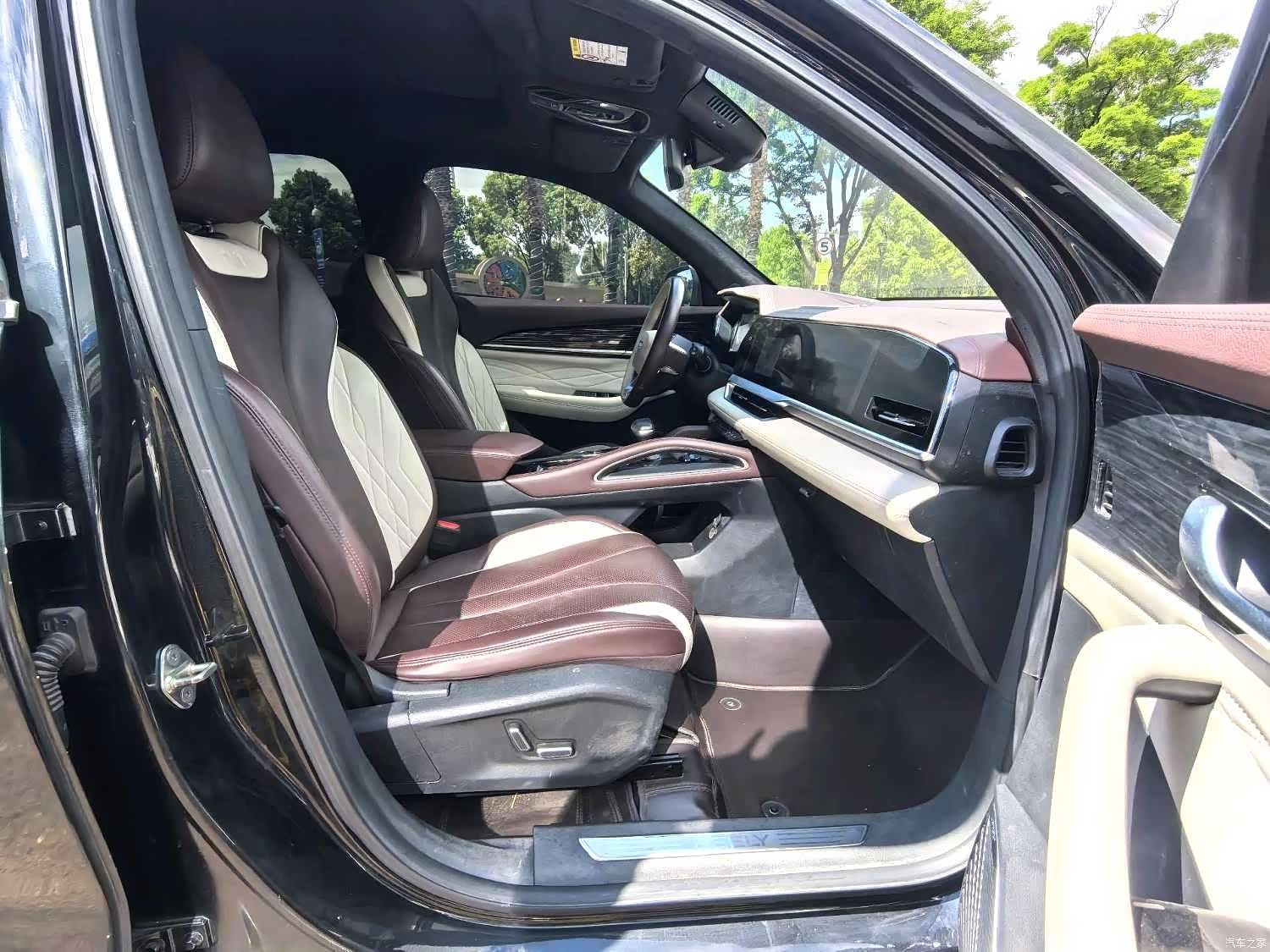 Geely Xingyue L, 2022 6