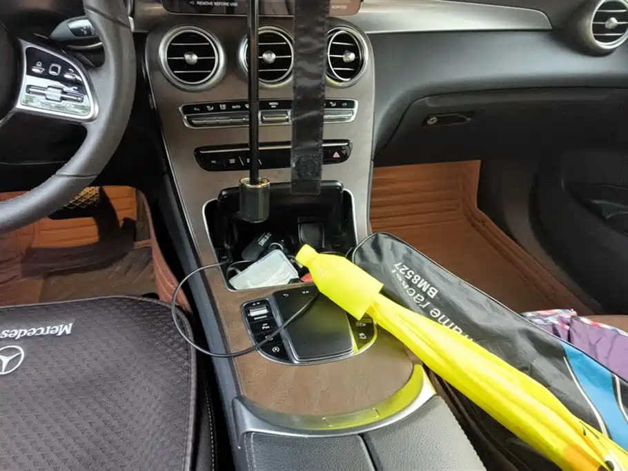 Mercedes-Benz GLC Mercedes-Benz GLC