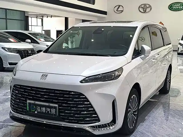 Buick GL8 PHEV 2025 — купить из Китая под заказ