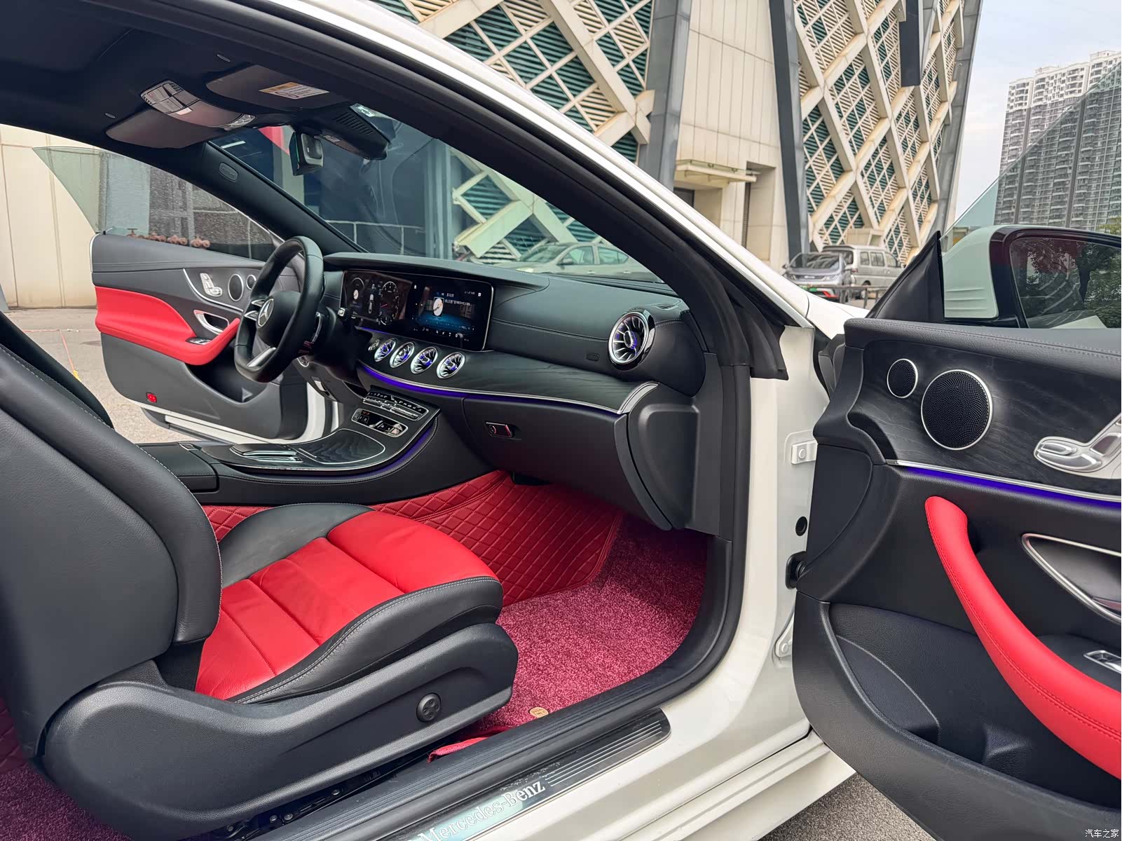 Mercedes-Benz E-Class, 2023 все фото