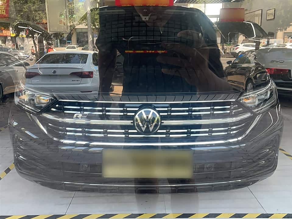 Volkswagen Sagitar Volkswagen Sagitar