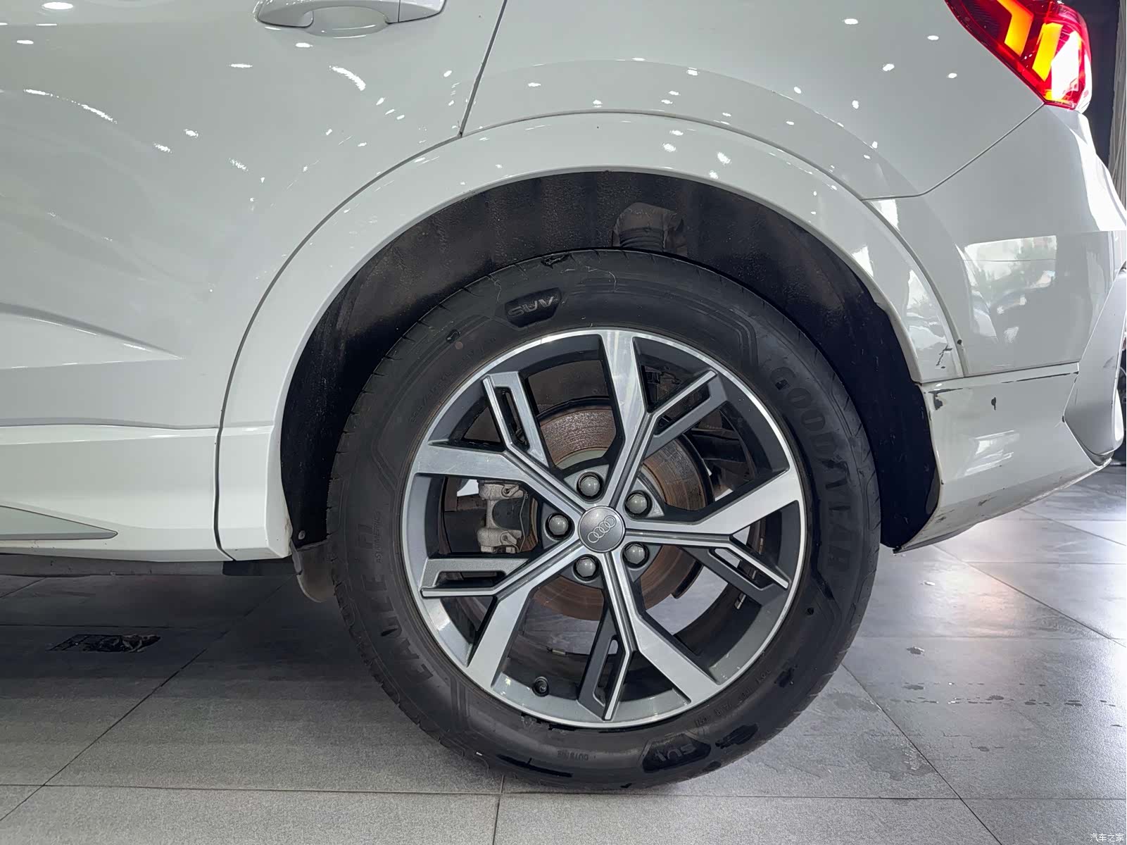 Audi Q3, 2020 10