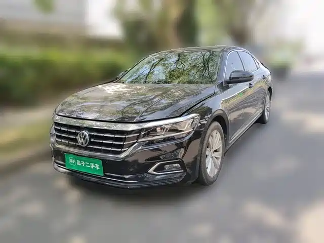 Volkswagen Passat 2019 — купить из Китая под заказ