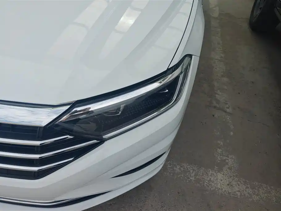 Volkswagen Sagitar Volkswagen Sagitar