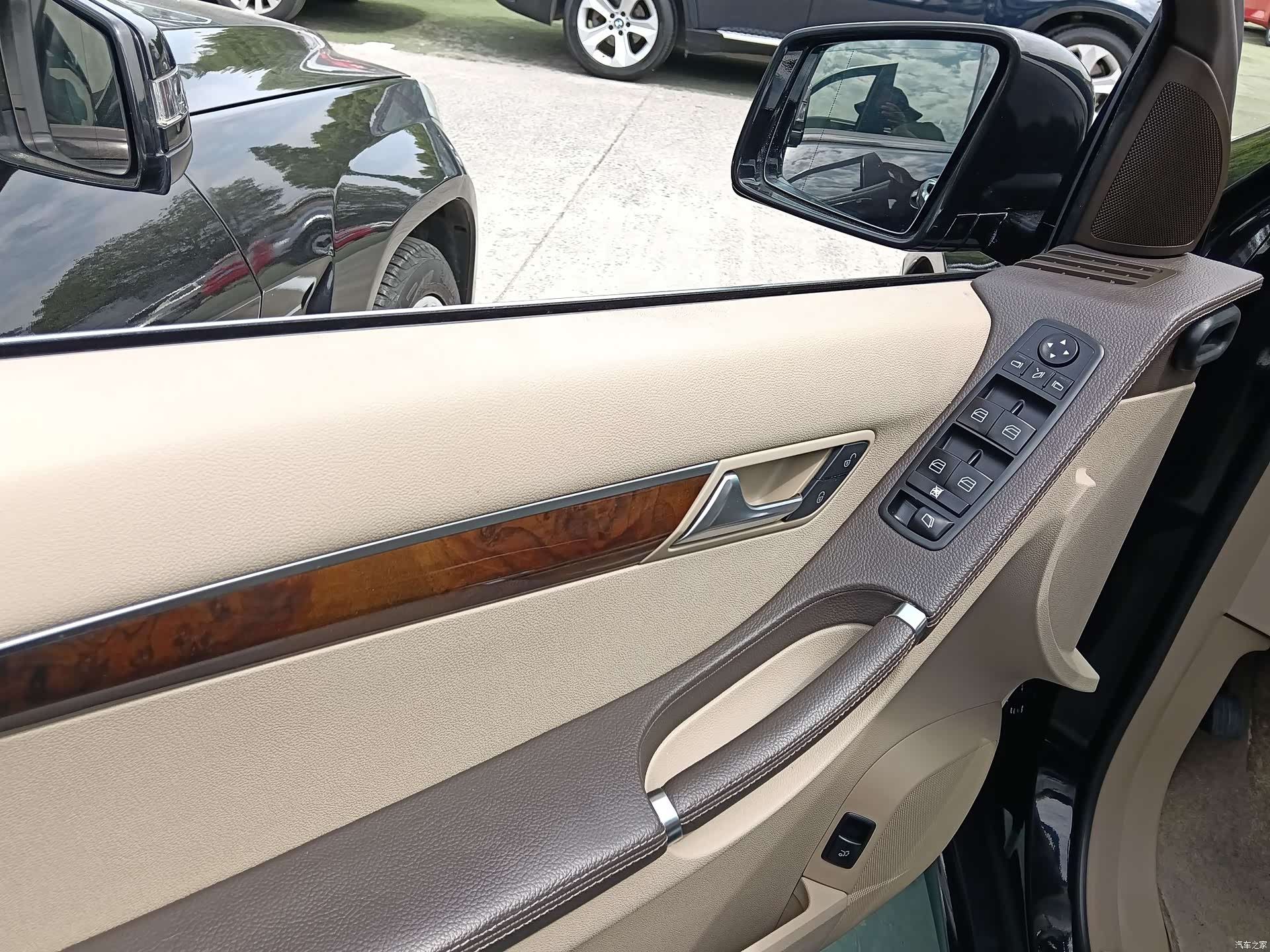 Mercedes-Benz R-Class, 2012 все фото