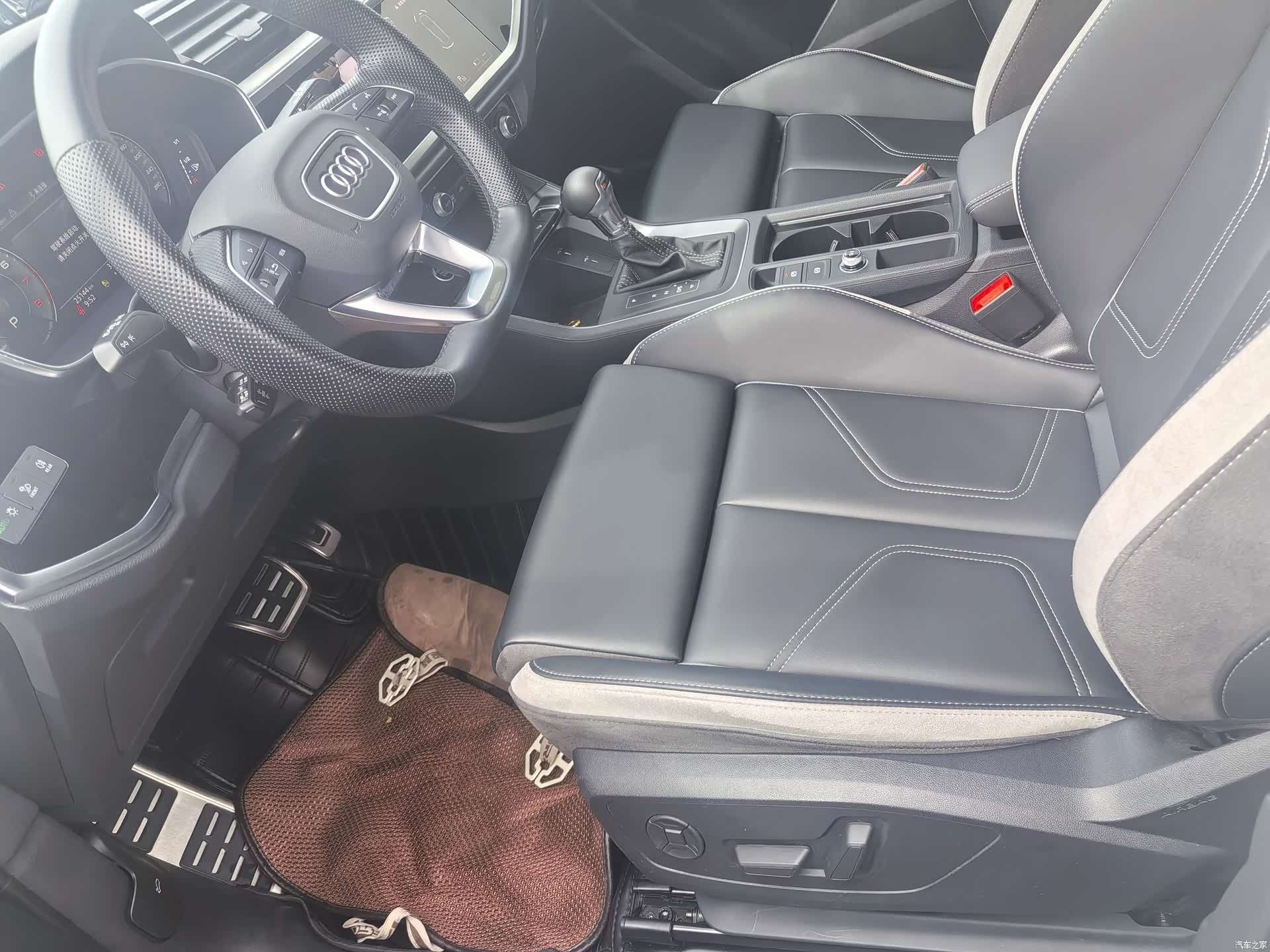 Audi Q3, 2024 все фото