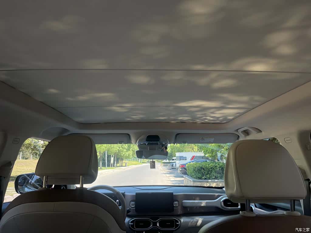 Geely Icon, 2022 16