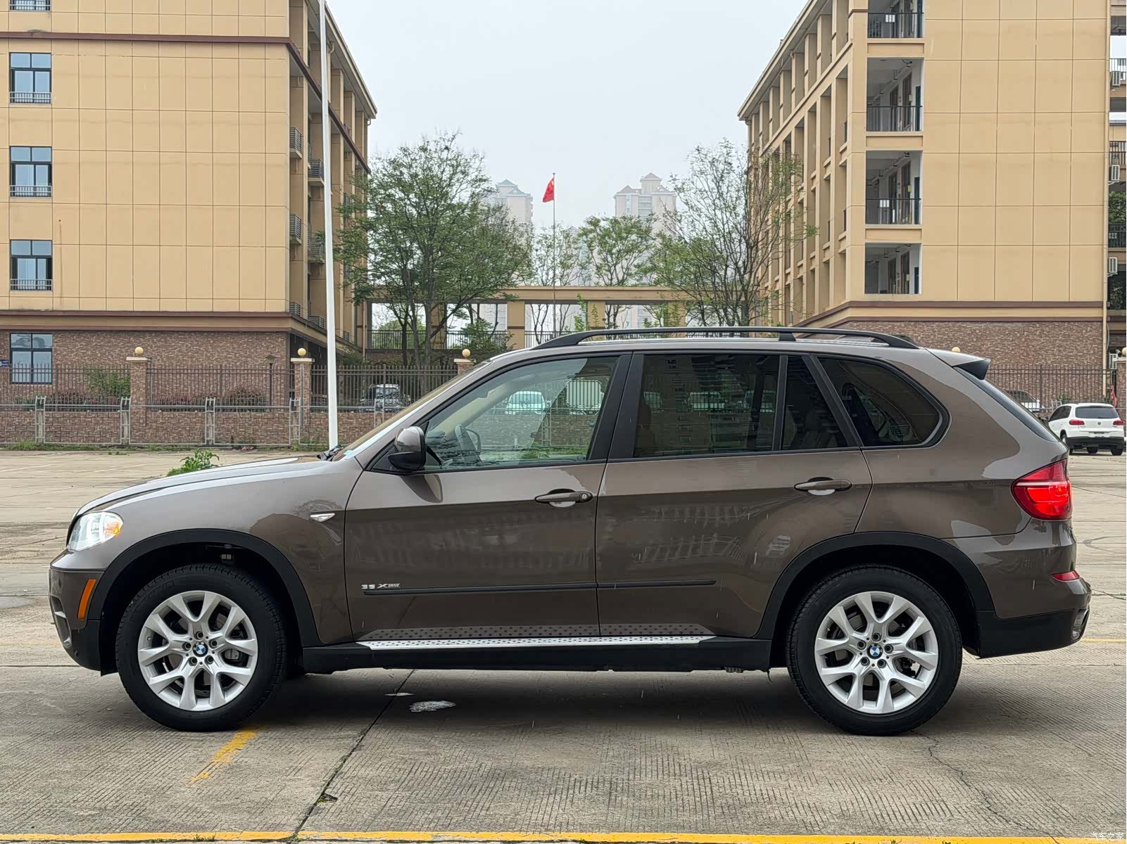 BMW X5, 2012 8