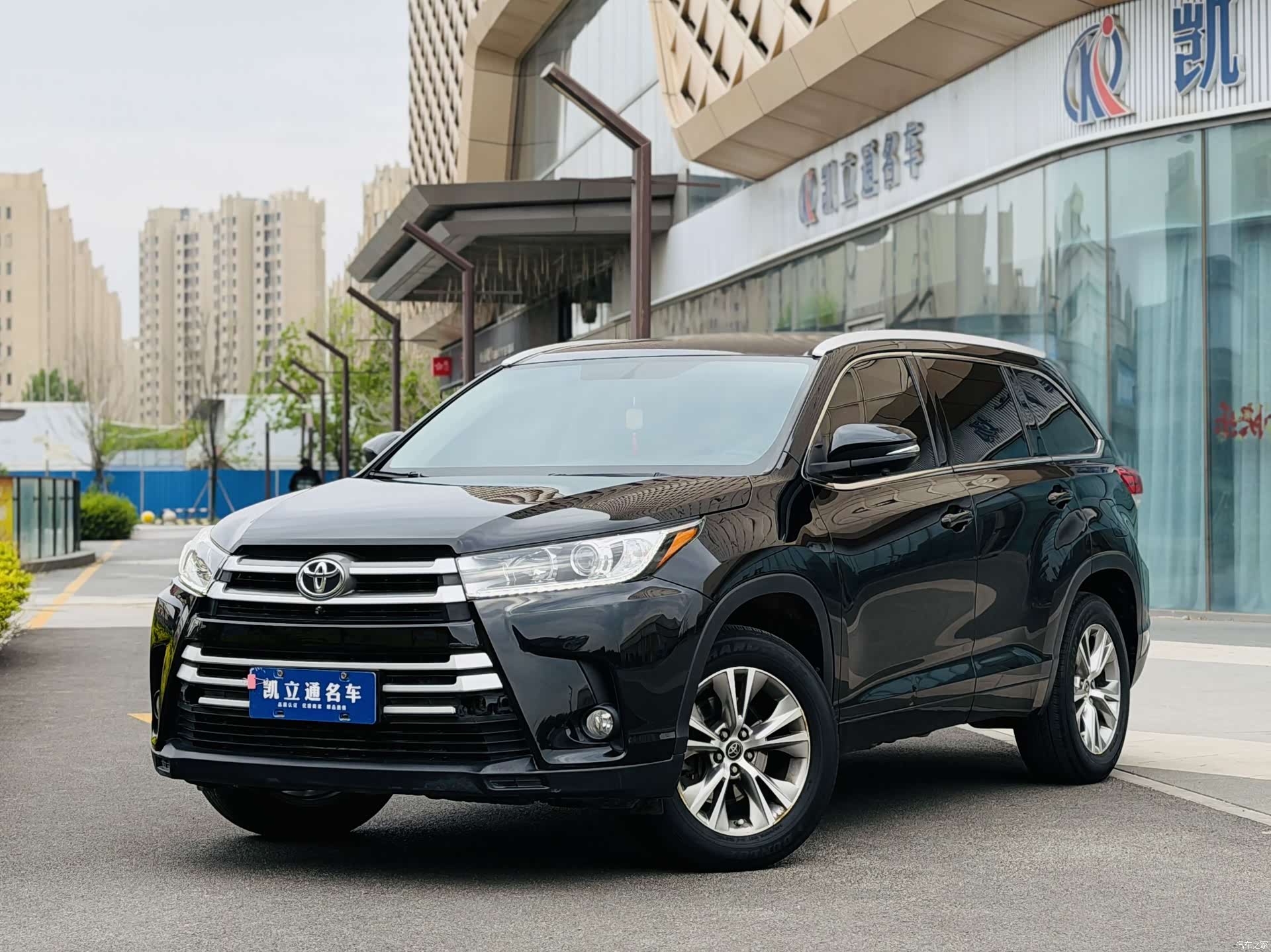 Toyota Highlander, 2022 1