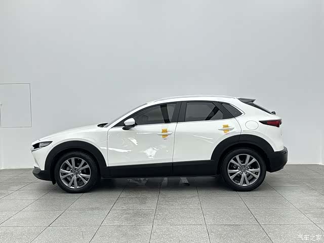 Mazda CX-30, 2021 8