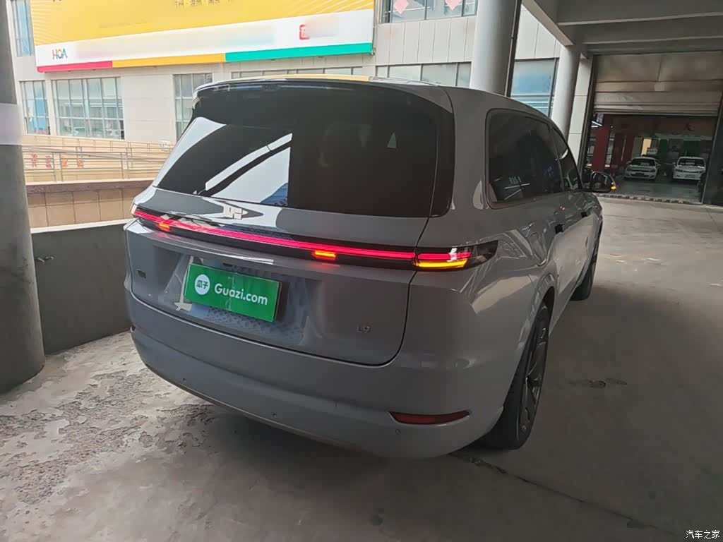 Li Auto L9, 2025 7