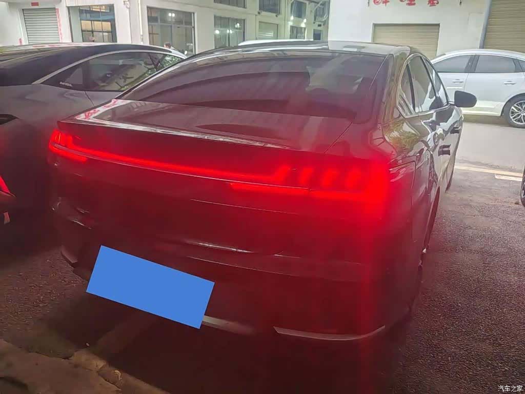 BYD Han, 2021 10
