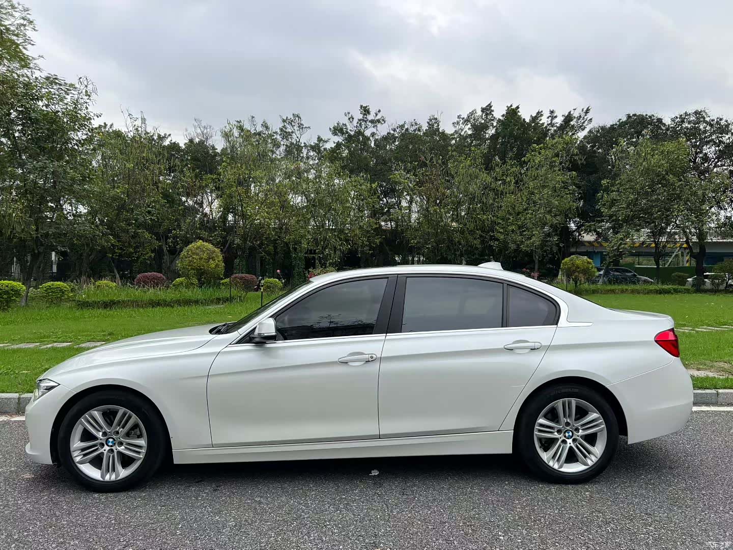 BMW 3 Series, 2017 3