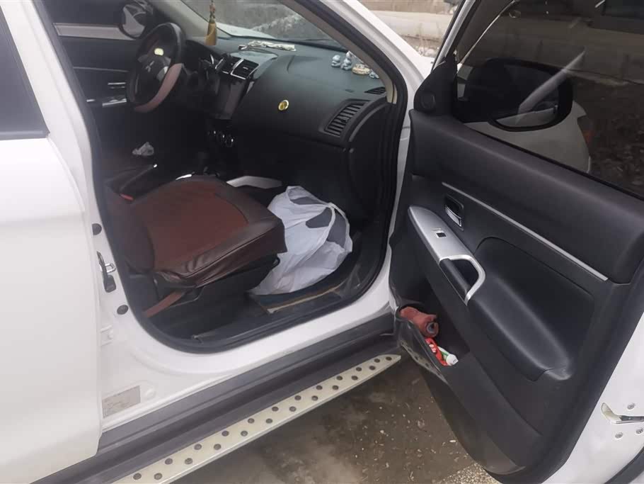 Mitsubishi Jinxuan ASX