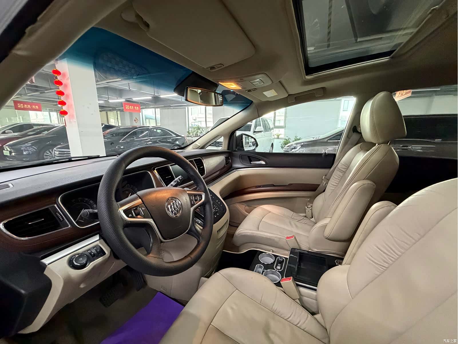 Buick GL8, 2018 6