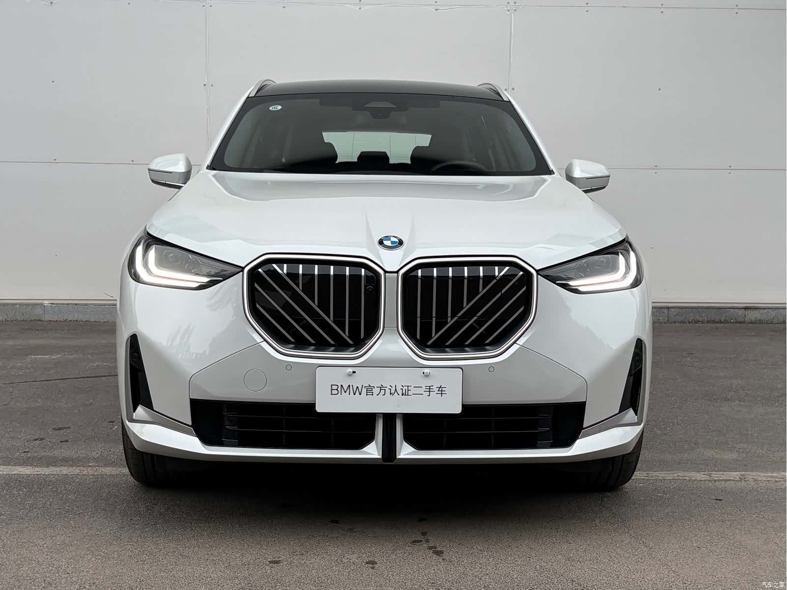 BMW X3, 2025 все фото