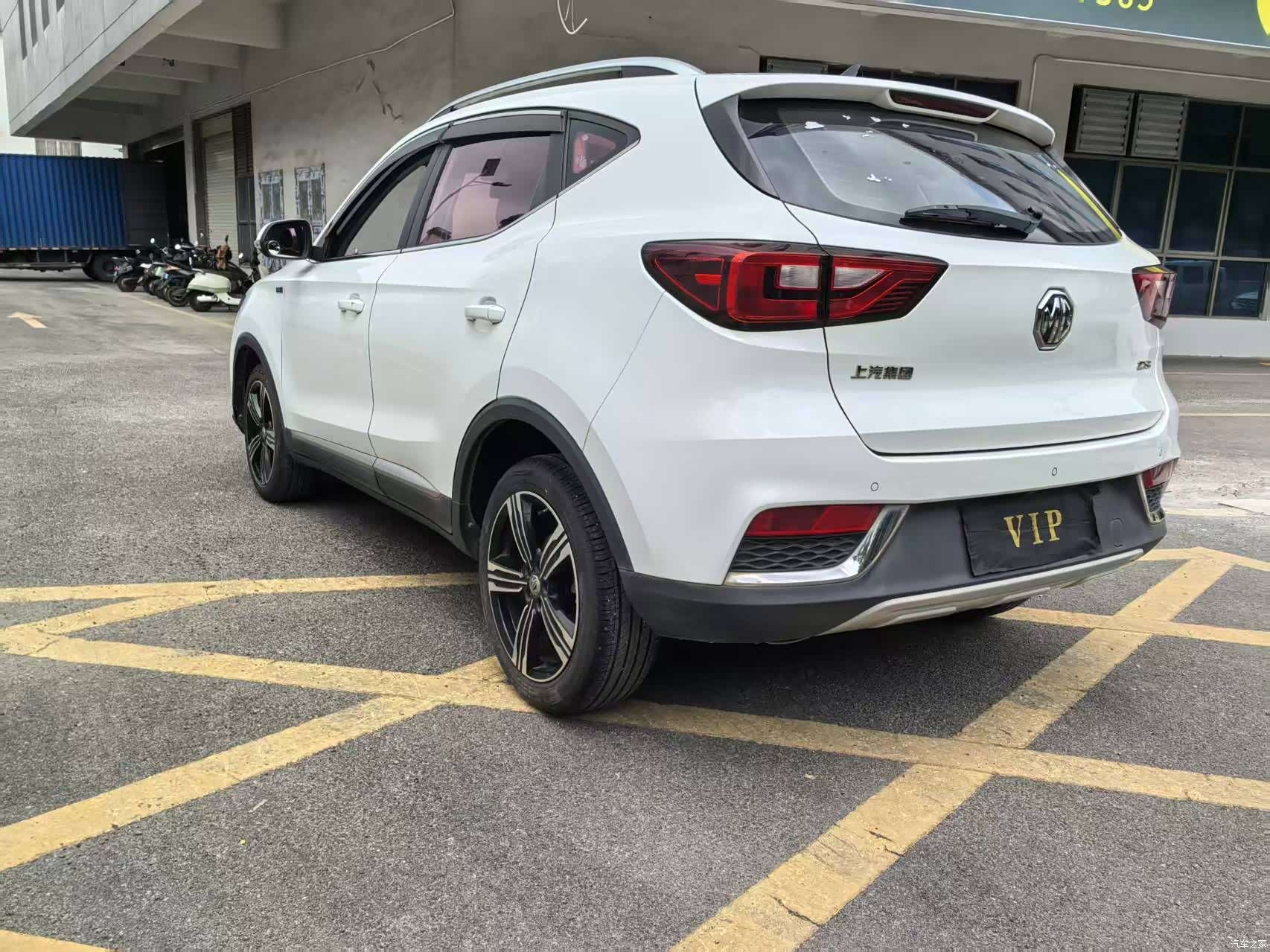 MG ZS, 2018 10