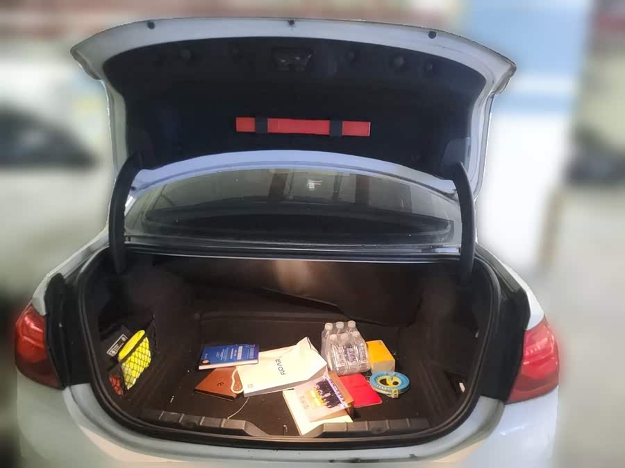 BMW 1 Series 2019, фото 10