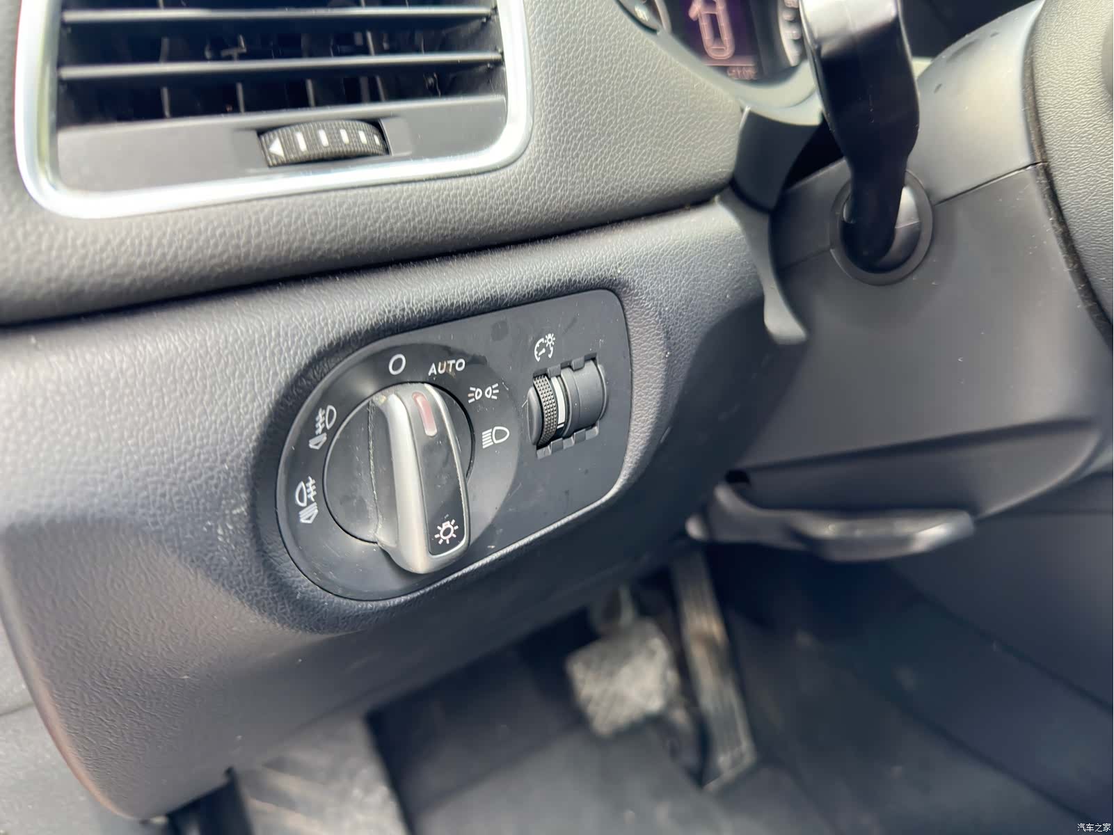Audi Q3, 2014 7