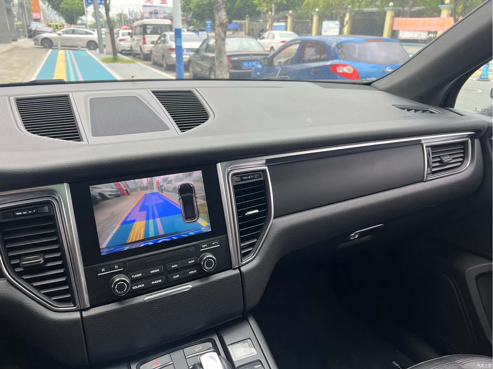 Porsche Macan, 2018 13