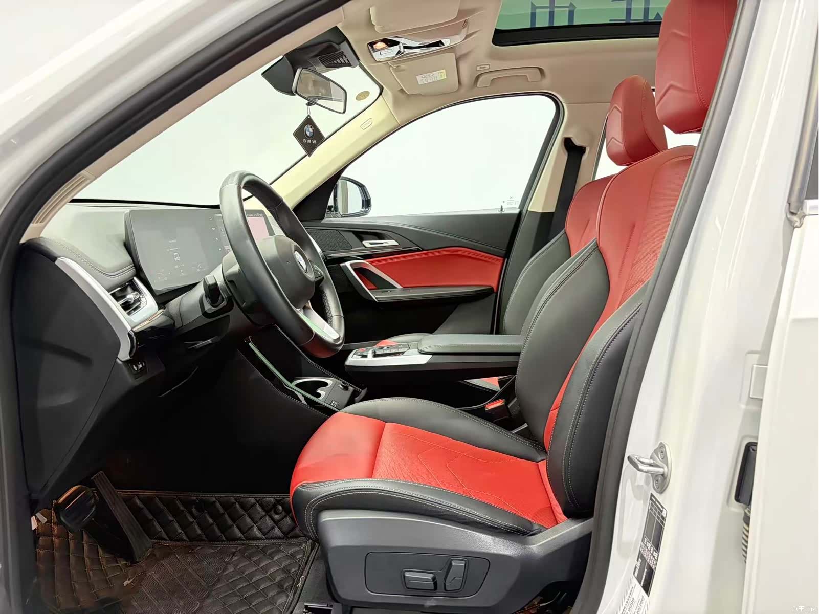 BMW X1, 2024 all photos