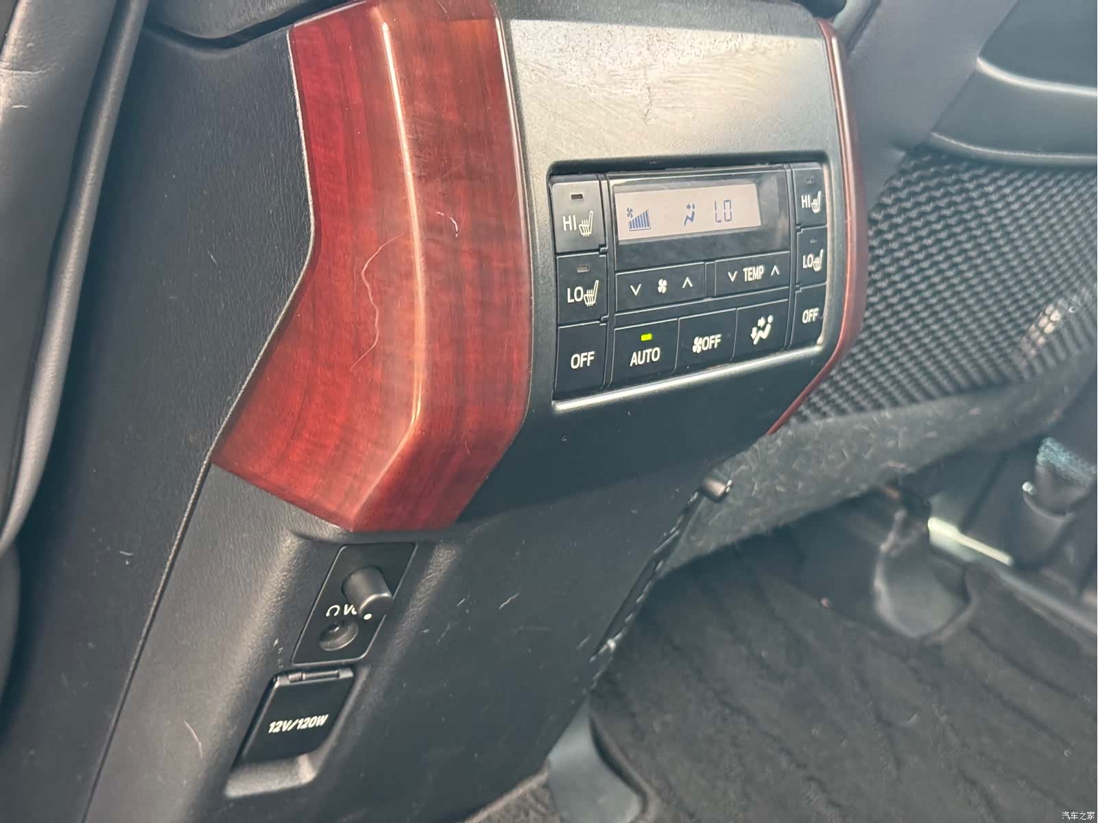 Toyota Prado, 2014 14